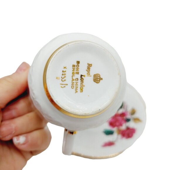 Vintage Royal London Tea Cup & Saucer Set white Red Rose Floral Numbered - Picture 6 of 14